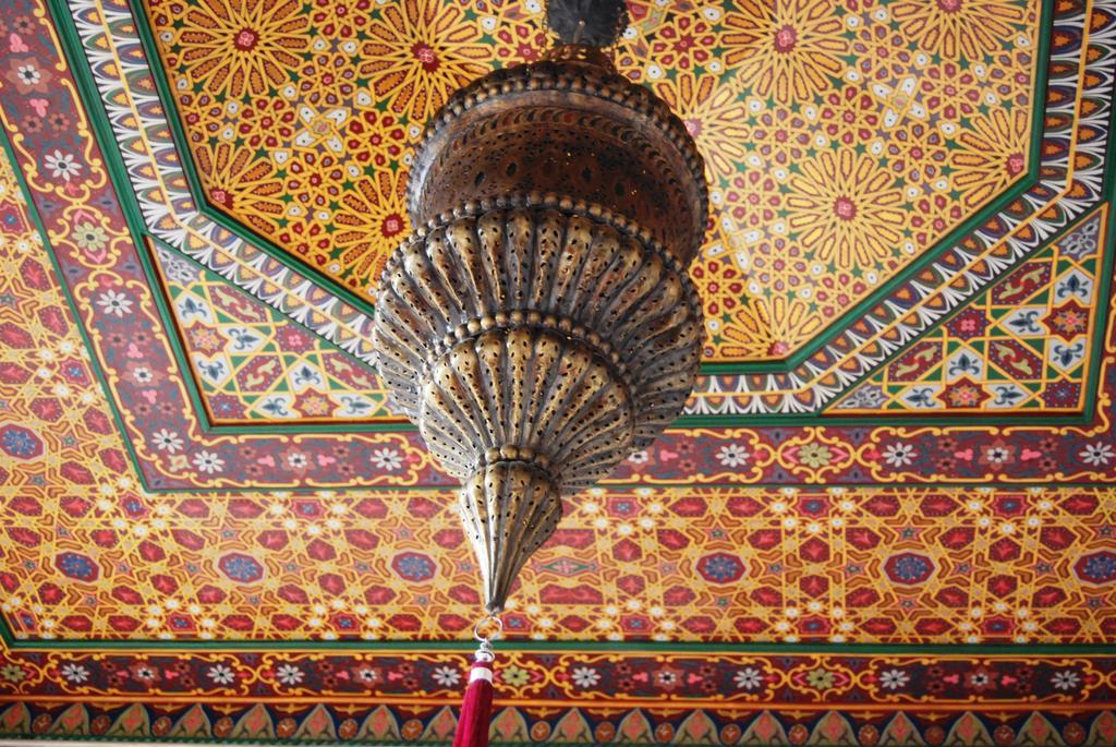 فندق رياض فيفا مراكش المظهر الخارجي الصورة Ceiling of the mosque